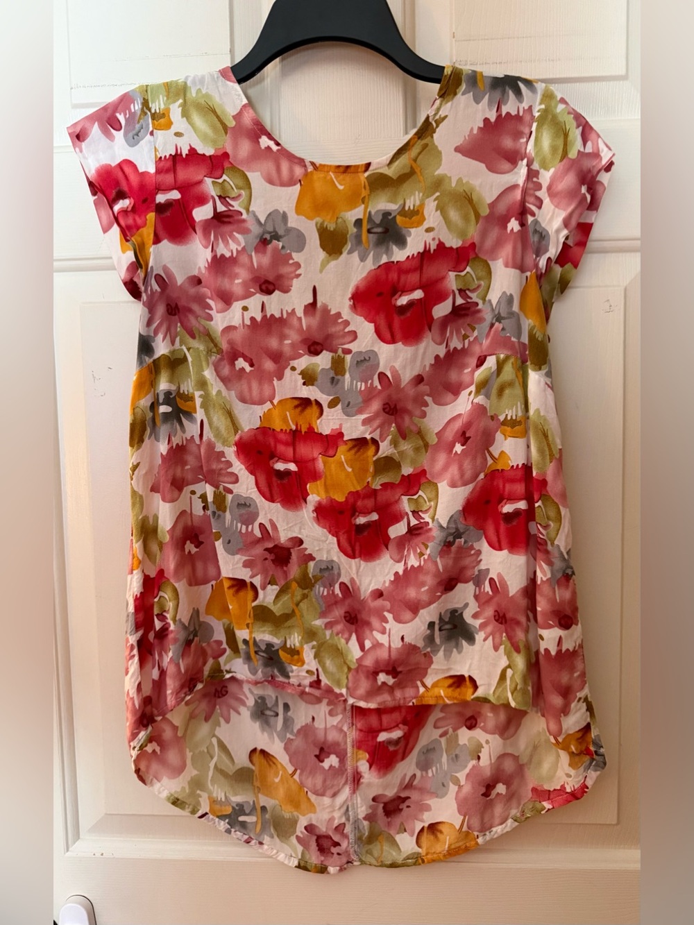 Christian Siriano Multi-Color Watercolor Floral Cap-Sleeve Blouse